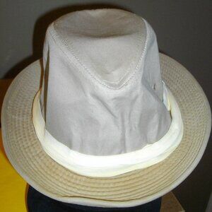 Men's casual hat. putty colored.